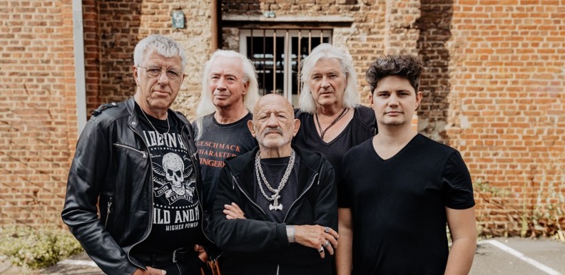 海外アーティスト　ツアー　パンフレットセット ZELTINGER BAND - Zakk / Düsseldorf - B & M Concerts